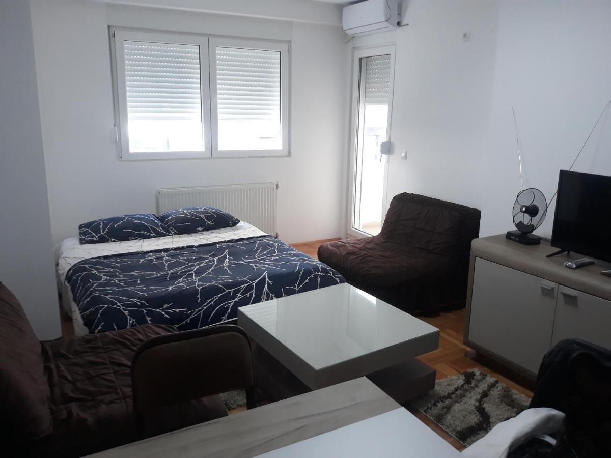 Apartman 弗拉涅 外观 照片